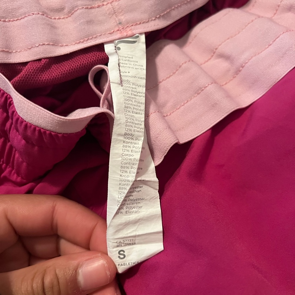 Fabletics shorts - Picture 3 of 3